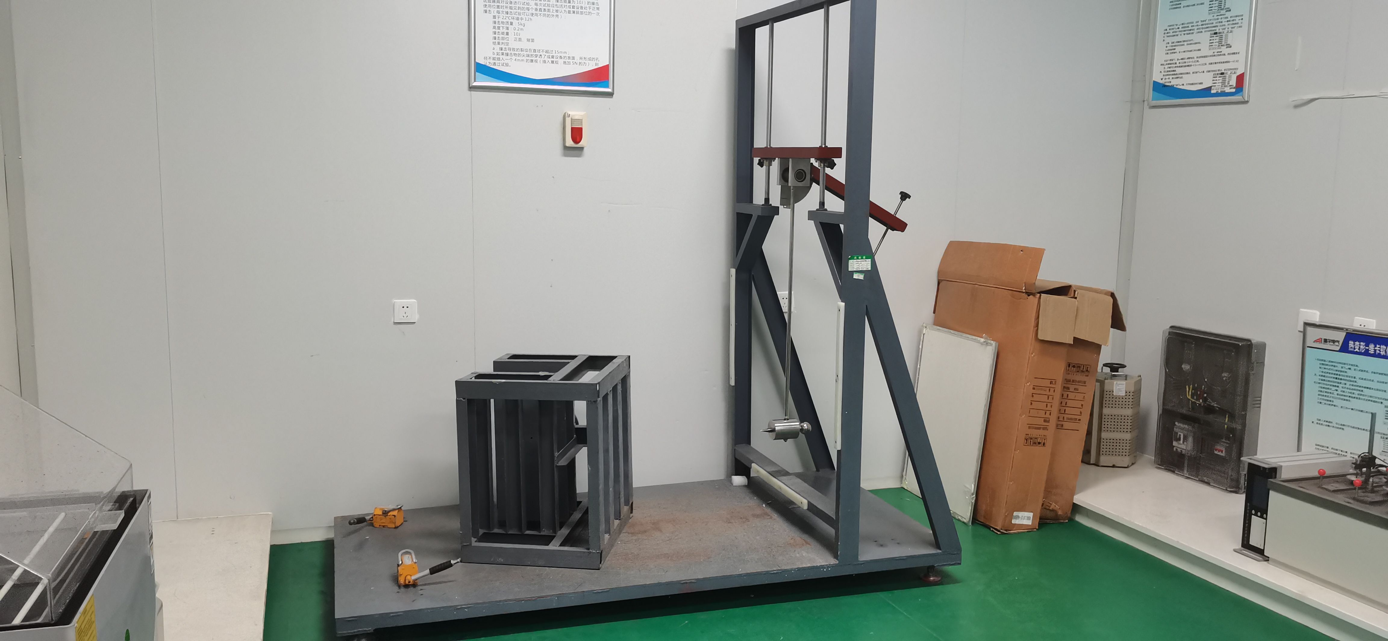 電纜橋架沖擊試驗(yàn)裝置 電纜橋架沖擊試驗(yàn)裝置