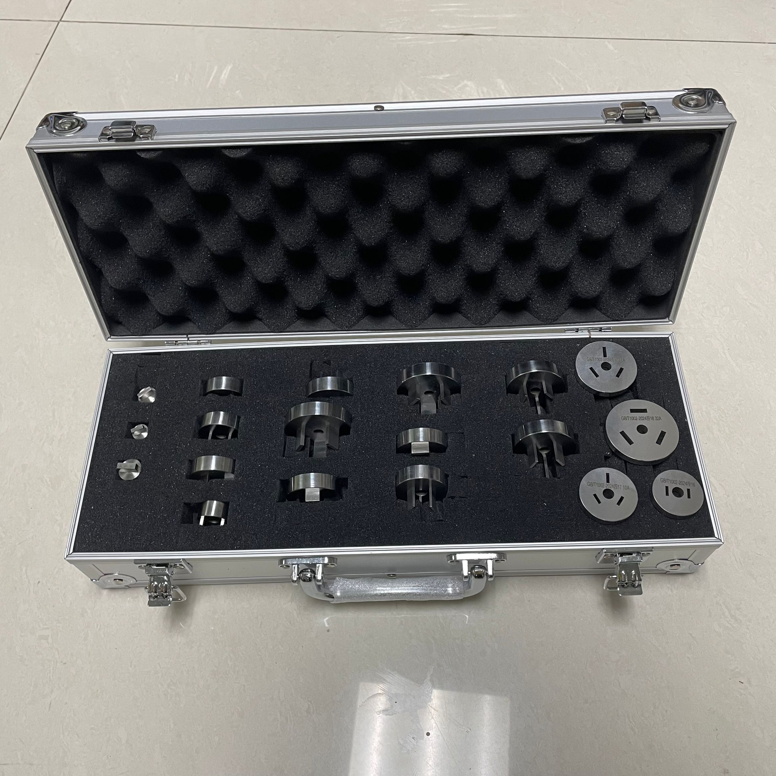 GB1002-2024插頭插座標(biāo)準(zhǔn)量規(guī)